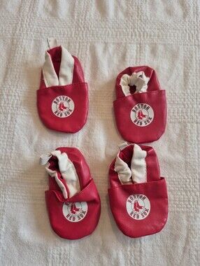 Boston Red Sox 0-6 months boys or girls red slippers VGUC